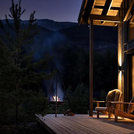 Resort Saga 6p With Sauna Hot Tub Water View Vradal