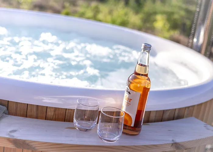 Saga 6p With Sauna Hot Tub Water View Semesteranläggning (resort) Vrådal