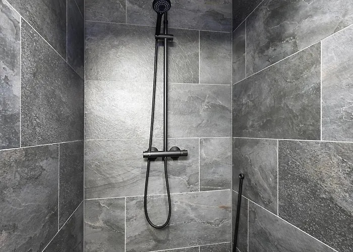 Saga 6p With Sauna Hot Tub Water View Semesteranläggning (resort)