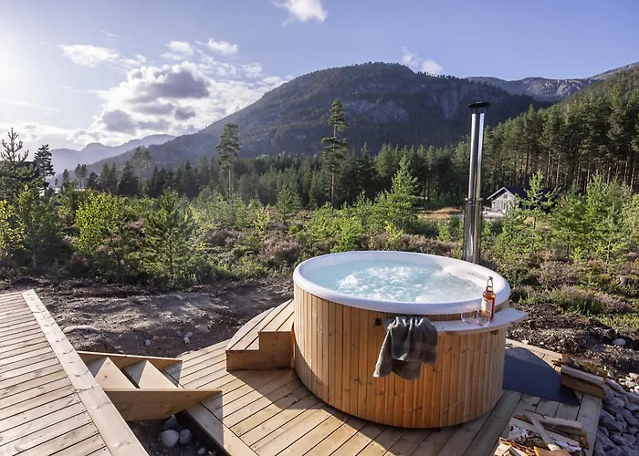 Saga 6p With Sauna Hot Tub Water View Semesteranläggning (resort)