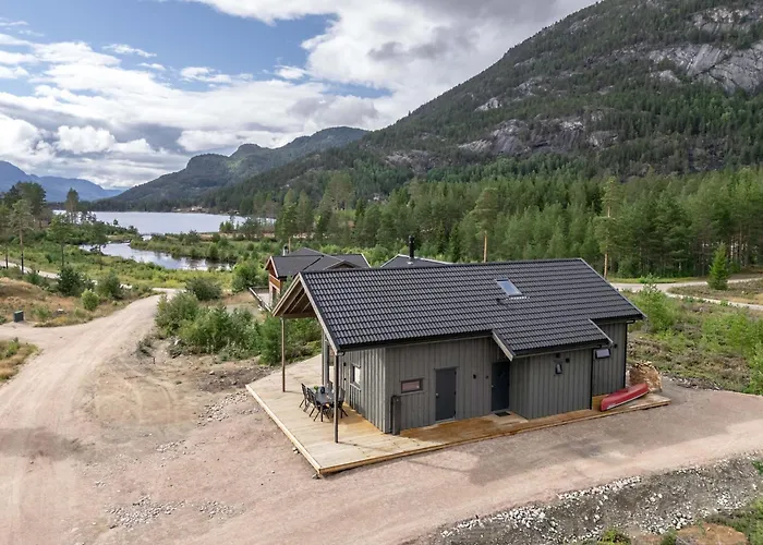 Saga 6p With Sauna Hot Tub Water View Vrådal