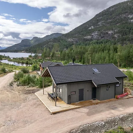 Ferieanlegg Saga 6p With Sauna Hot Tub Water View Vrådal